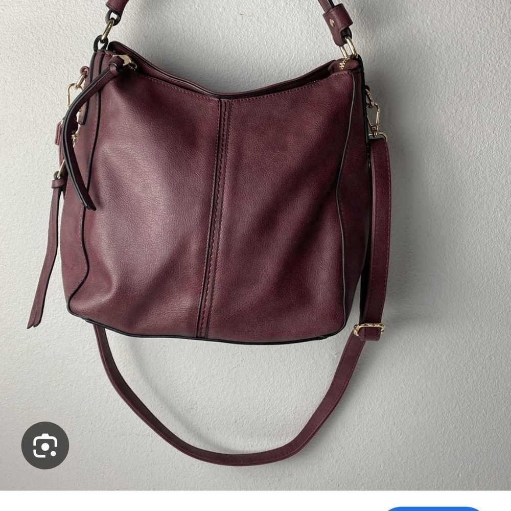 Chic Burgundy Shoulder Bag for Women